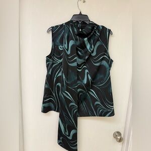 WORTHINGTON Swirl Top Size M
